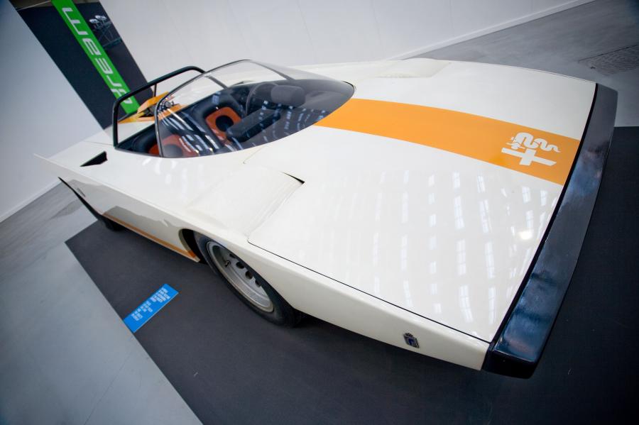  Alfa Romeo P33 Cuneo Concept 1971 года  (фото 15 из 16)